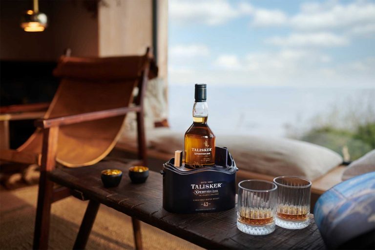 Read more about the article Talisker 43 Expedition Oak zum World Whisky Day