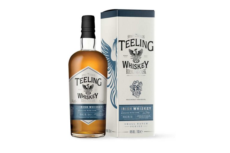 Mehr über den Artikel erfahren Teeling Riesling Wine Cask ab sofort verfügbar