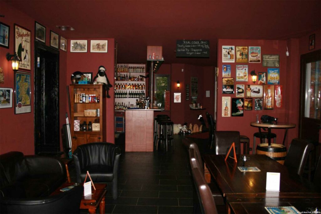 Whisky Bar Loch Ness – Scottish Pub & Whisky Bar in Berlin