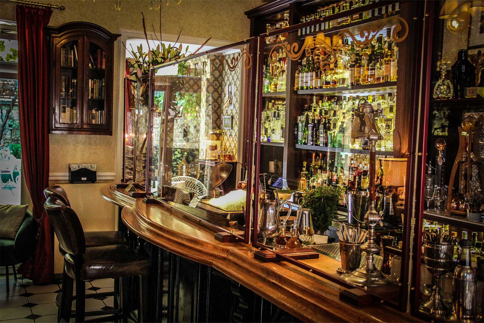 whisky bar seiberts koeln WEB 3 2 1620x1080 qaolsiry