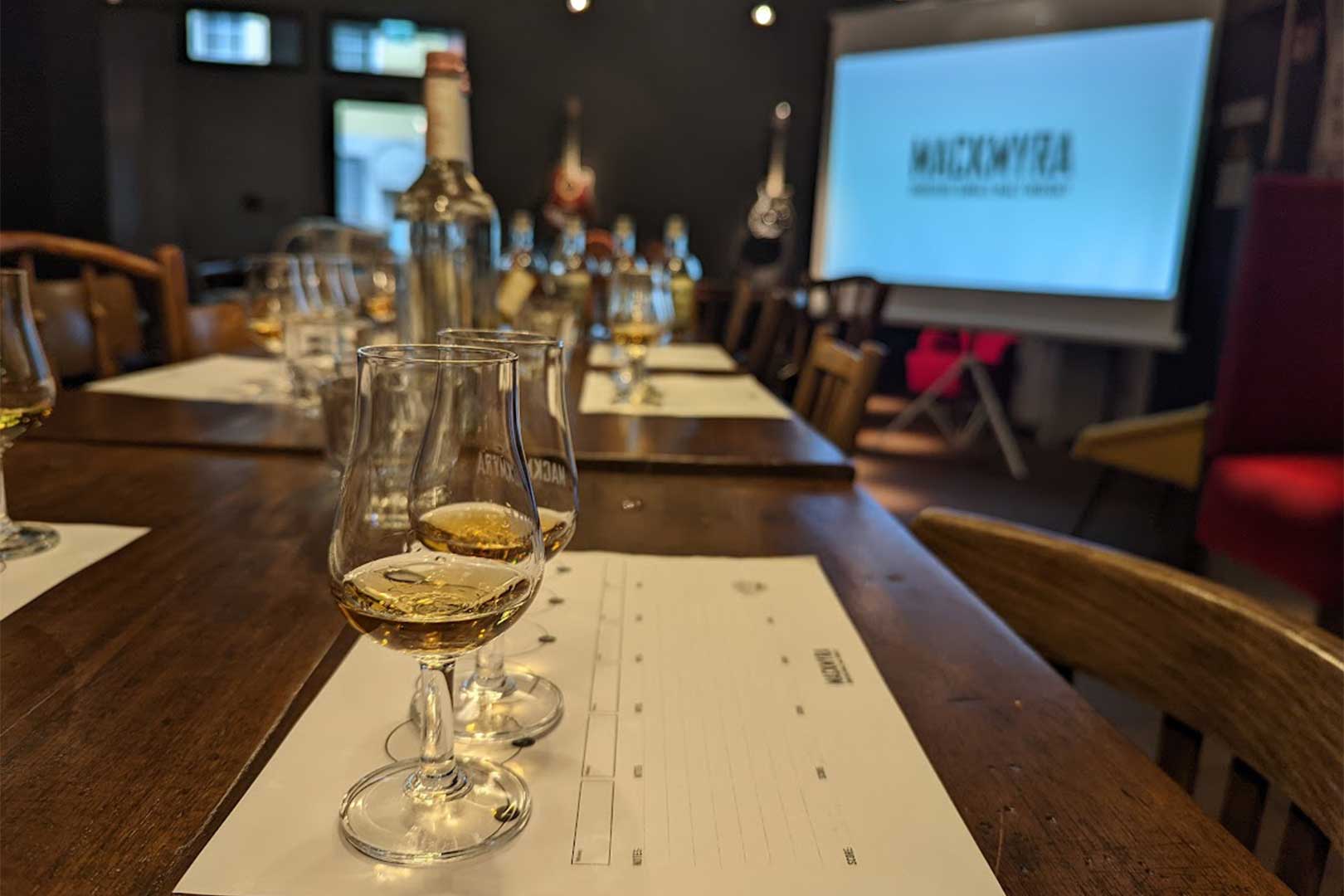 Mehr über den Artikel erfahren Gewinnspiel zu Mackmyra