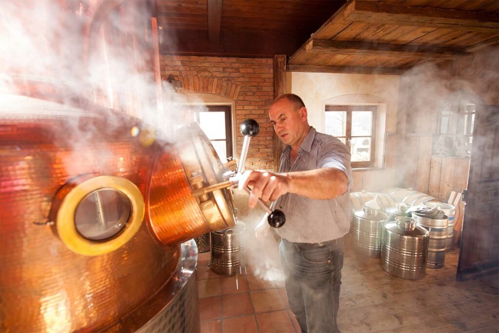 Whisky Brennerei Kymsee Whisky in Grabenstätt
