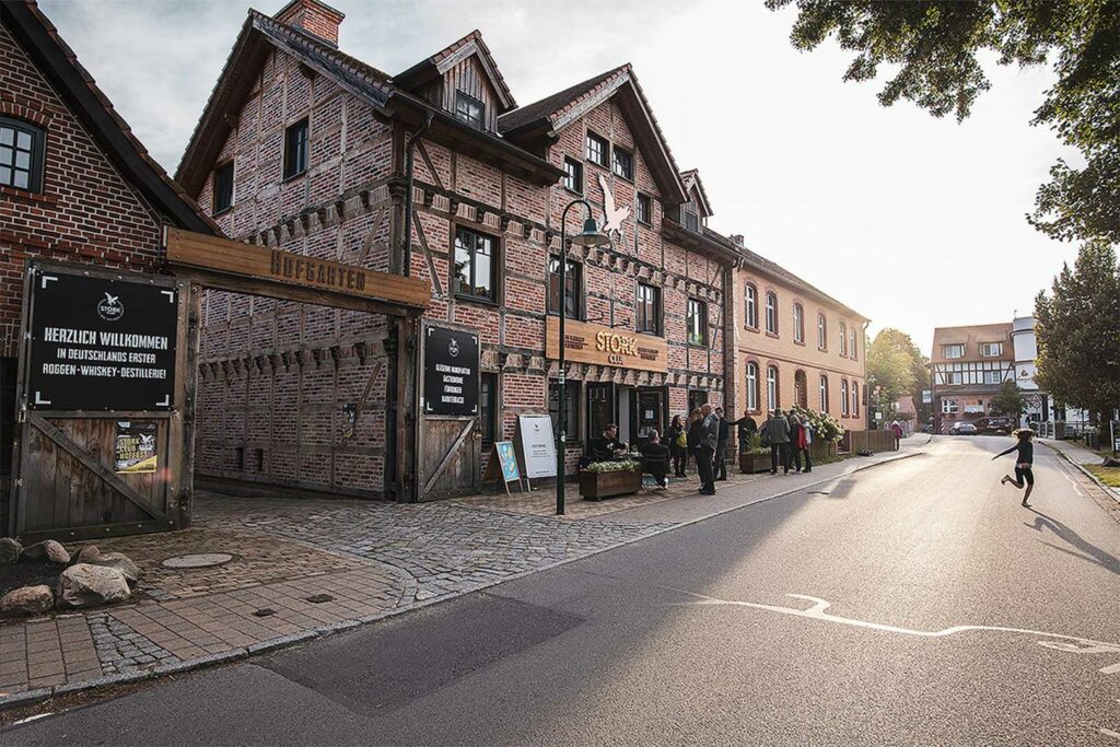 Whisky Brennerei STORK CLUB Destillerie in Schlepzig