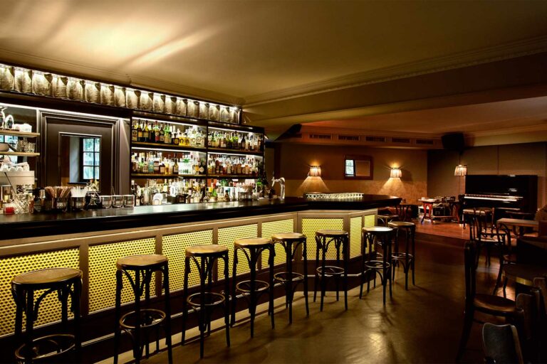 Whisky Bar Bar Gabányi in München Whisky Bar Bar Gabányi in München