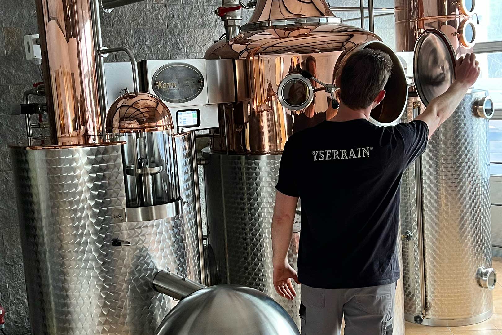 whisky brennerei yserrain® distillery ismaning WEB 3 2 1620x1080 uvwxmyktnilg