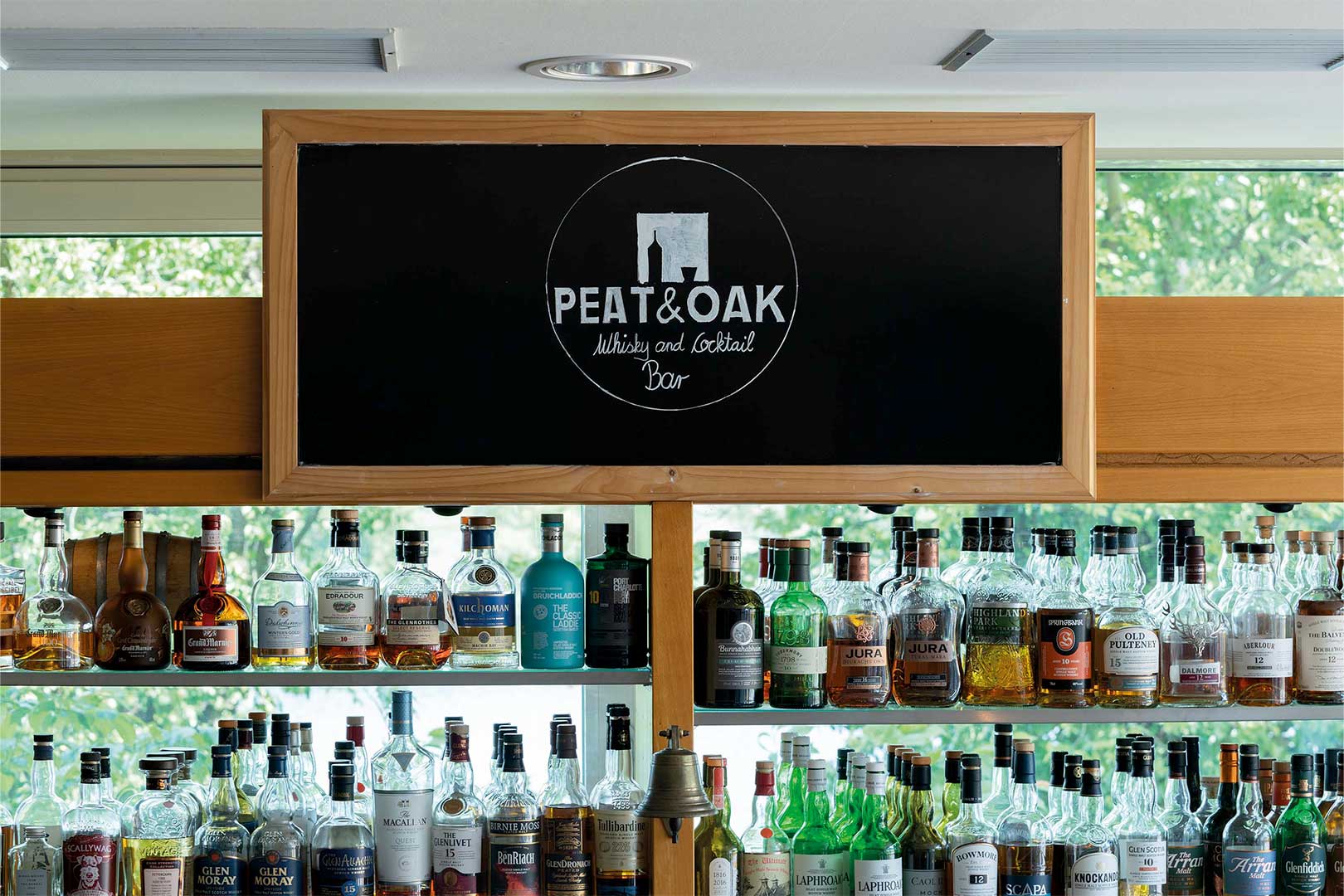 Whisky Bar Peat & Oak Bar – Seminaris Avendi Hotel Potsdam Potsdam