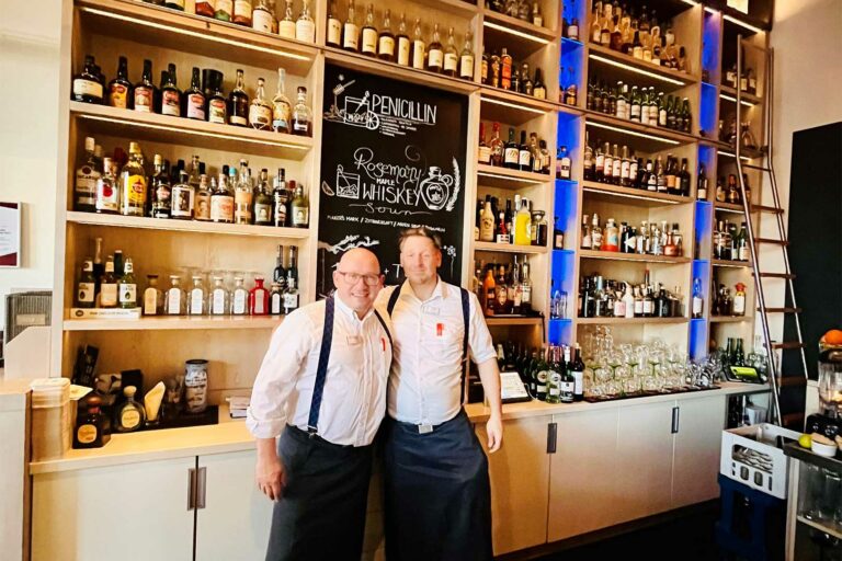 Whisky Bar Bülow Bar – Inselhotel König in Norderney Whisky Bar Bülow Bar – Inselhotel König in Norderney