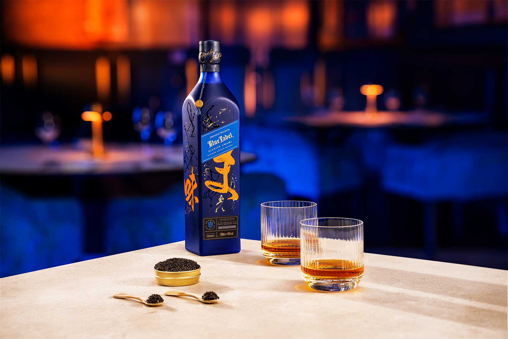 Mehr über den Artikel erfahren Johnnie Walker Blue Label Elusive Umami