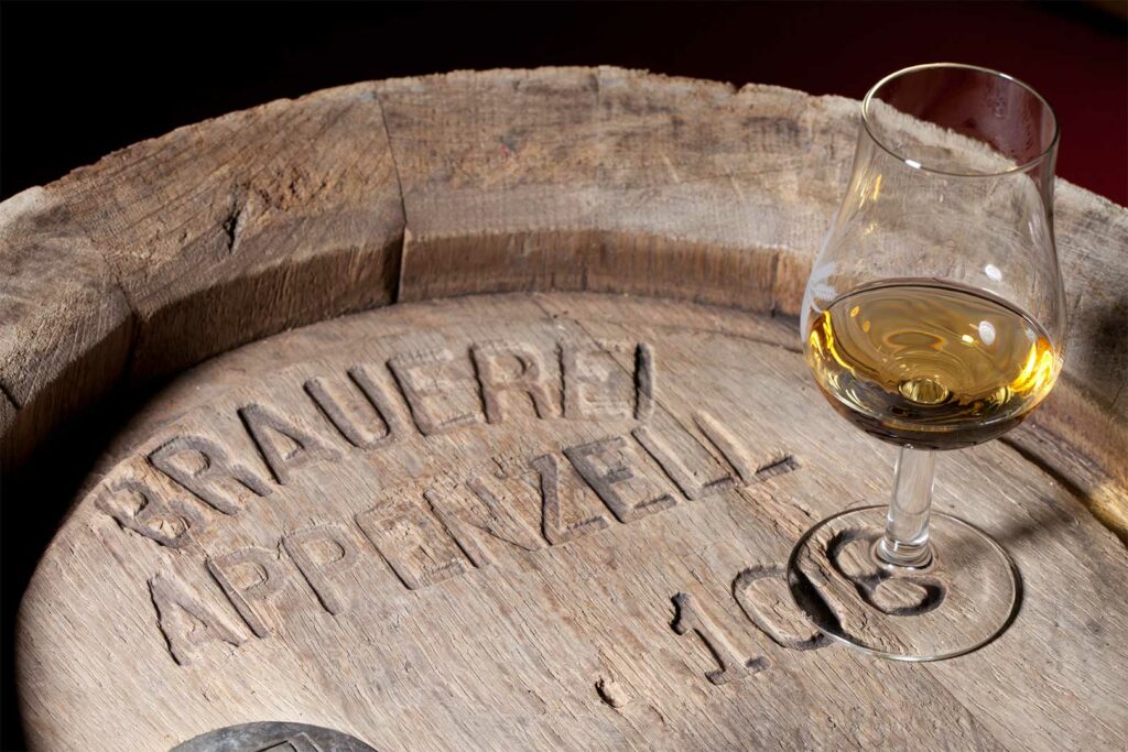 Whisky Brennerei Destillerie · Brauerei Locher AG in Appenzell