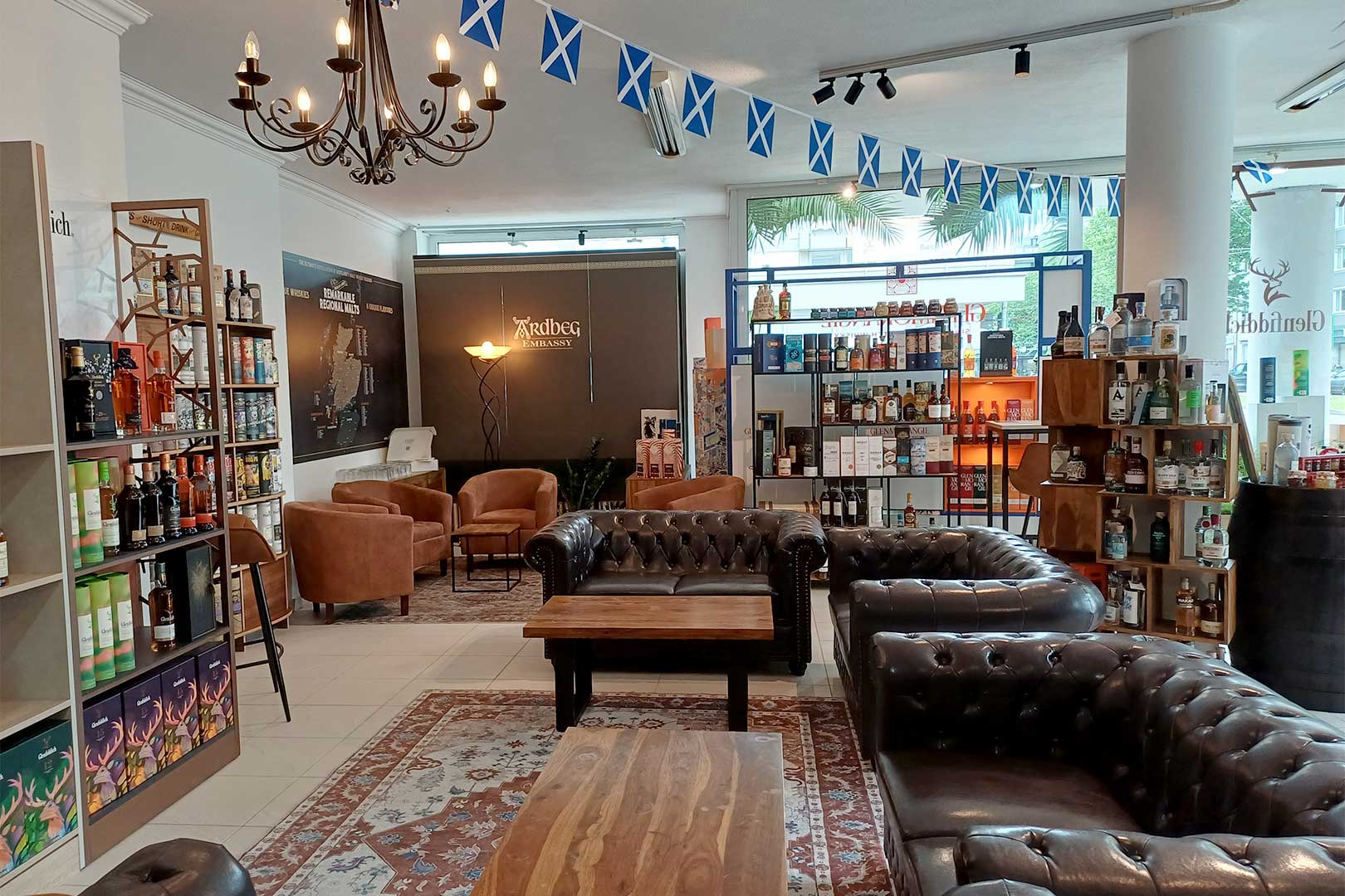 whisky shop scotia spirit duesseldorf WEB 3 2 1620x1080 tukcpguowmqu