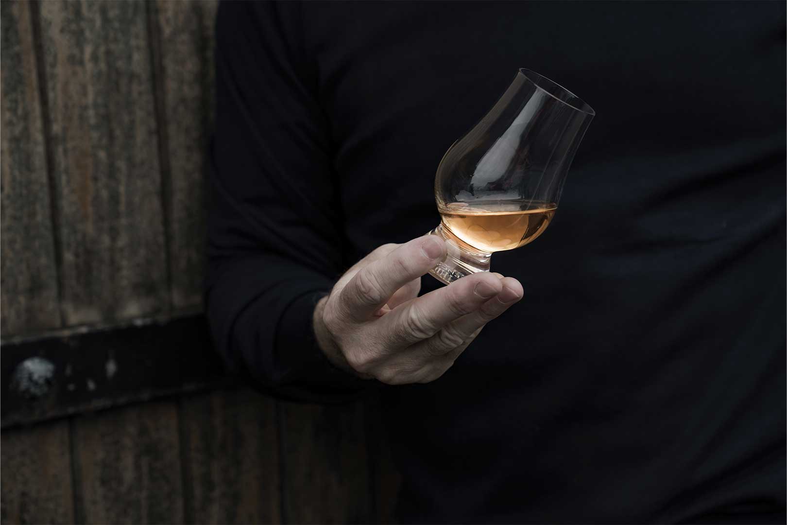 Der dreifach destillierte Single Malt der Old Bushmills Distillery ist mild, komplex und dennoch leicht zugänglich.