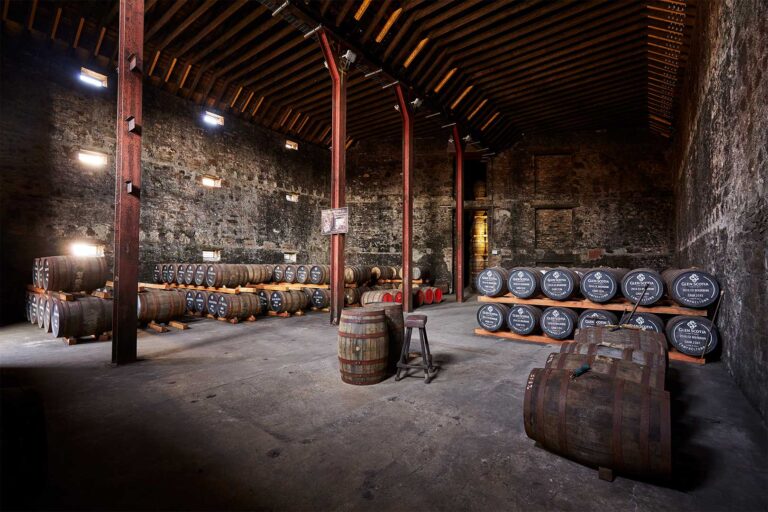 Whisky Brennerei Glen Scotia Distillery in Campbeltown Whisky Brennerei Glen Scotia Distillery in Campbeltown